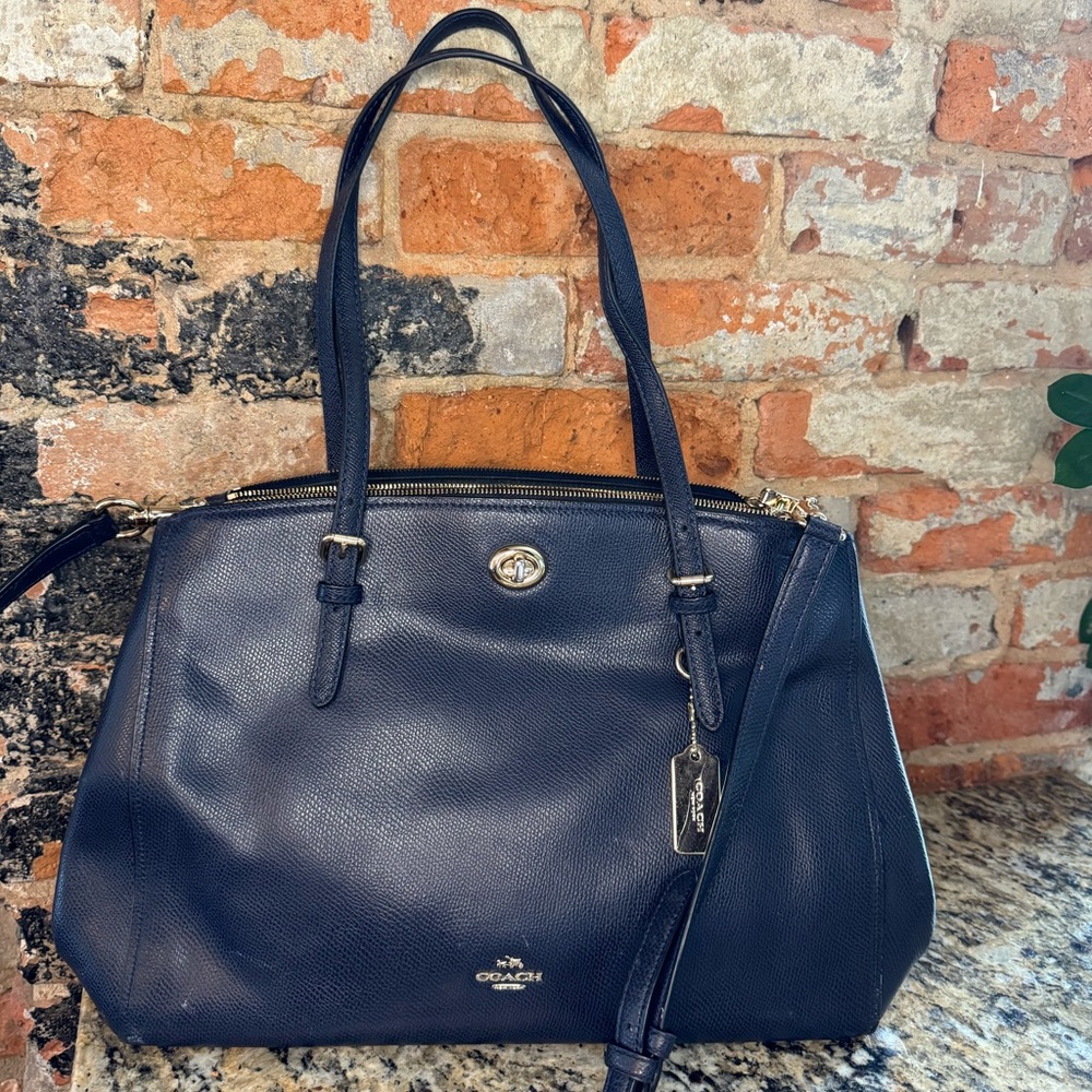 Coach Crossgrain Leather Turnlock Carryall 29 Navy/Gold 37782